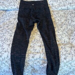 Black colored Lululemon Leggings full length size 6 or medium good condition